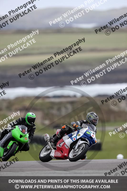 anglesey no limits trackday;anglesey photographs;anglesey trackday photographs;enduro digital images;event digital images;eventdigitalimages;no limits trackdays;peter wileman photography;racing digital images;trac mon;trackday digital images;trackday photos;ty croes